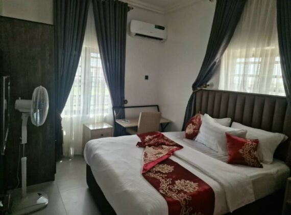 One Bedroom Apartment